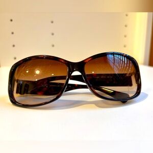 COACH "Taryn" brown sunglasses
